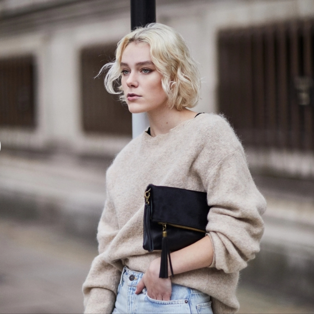 Chic Faux Black Ponyhair Leather Clutch